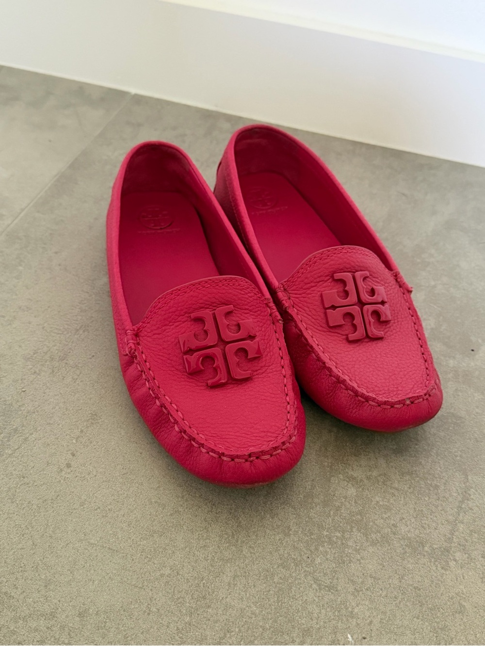 Tory Burch Women's Pink Leather loafers, Moccasins - Picture 6 of 6